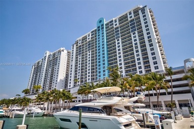 Beach Condo For Sale in Miami Beach, Florida
