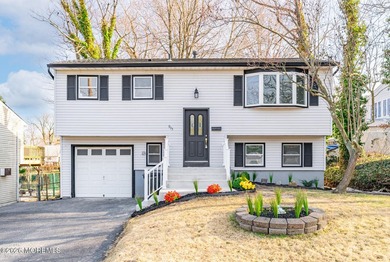 Beach Home For Sale in Cliffwood, New Jersey