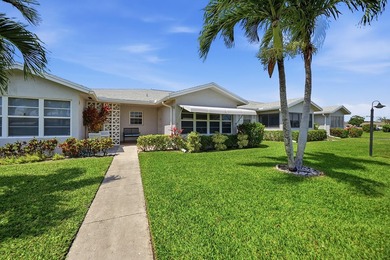 Beach Home For Sale in Delray Beach, Florida