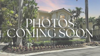 Beach Townhome/Townhouse For Sale in Aventura, Florida