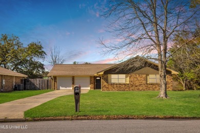 Beach Home For Sale in Long Beach, Mississippi