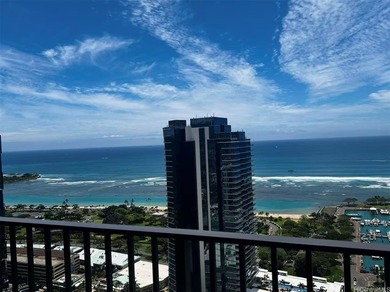 Beach Condo For Sale in Honolulu, Hawaii