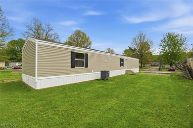 Beach Home For Sale in Geneva, Ohio