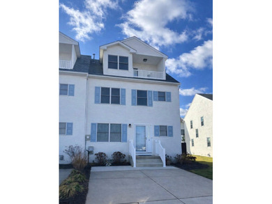Beach Townhome/Townhouse For Sale in Brigantine, New Jersey