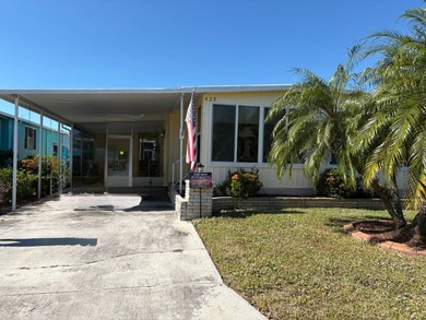 Beach Home For Sale in Venice, Florida