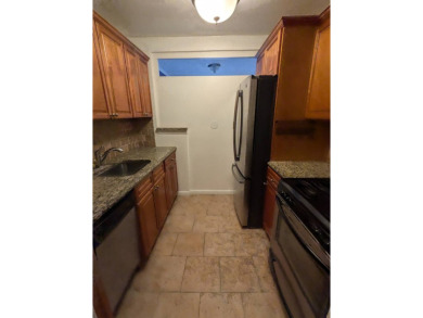 Beach Condo For Sale in Bronx, New York