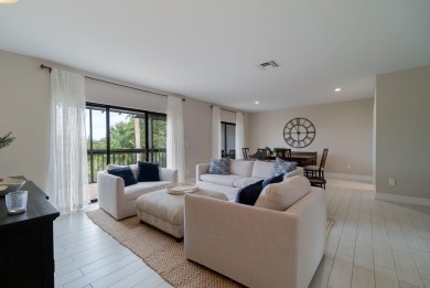 Beach Condo For Sale in Wellington, Florida