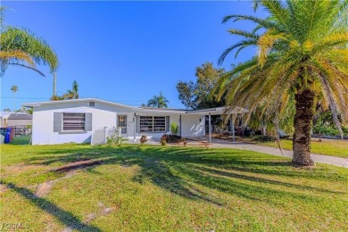 Beach Home For Sale in Fort Myers, Florida