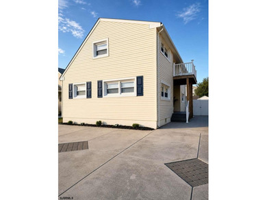 Beach Home For Sale in Brigantine, New Jersey