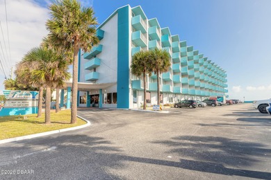 Beach Condo For Sale in Daytona Beach, Florida