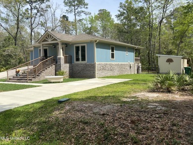 Beach Condo For Sale in Ocean Springs, Mississippi