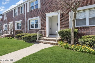 Beach Home For Sale in Long Branch, New Jersey