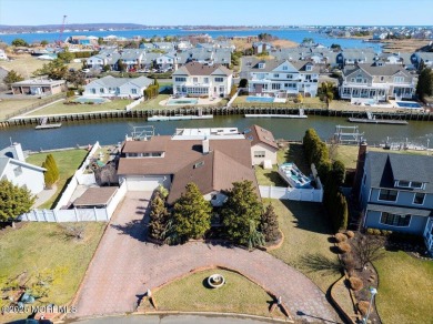 Beach Home Sale Pending in Monmouth Beach, New Jersey
