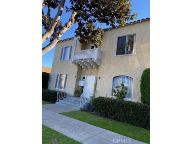 Beach Apartment For Sale in Long Beach, California