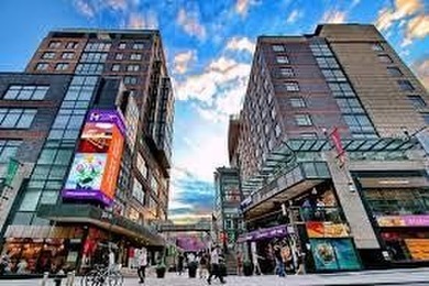 Beach Condo For Sale in Flushing, New York