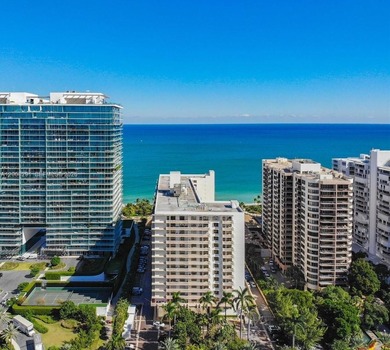 Beach Condo For Sale in Bal Harbour, Florida