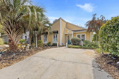 Beach Home For Sale in North Myrtle Beach, South Carolina