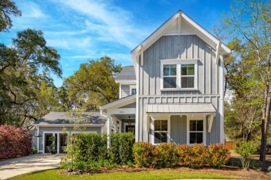 Beach Home For Sale in Charleston, South Carolina