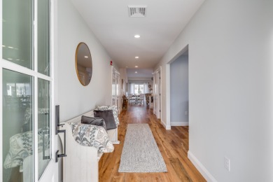 Beach Condo For Sale in Eastham, Massachusetts
