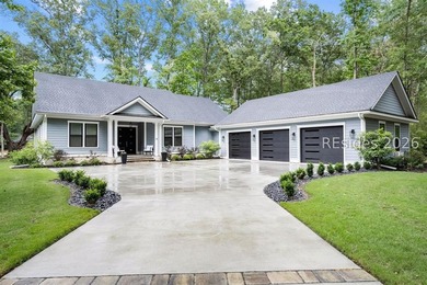 Beach Home For Sale in Okatie, South Carolina