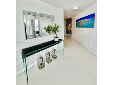 Beach Condo For Sale in Miami, Florida