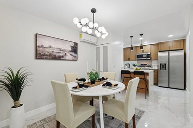 Beach Condo For Sale in La Jolla, California