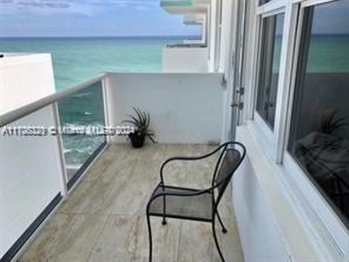 Beach Condo For Sale in Hollywood, Florida