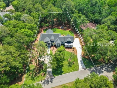 Beach Home For Sale in Hilton Head Island, South Carolina