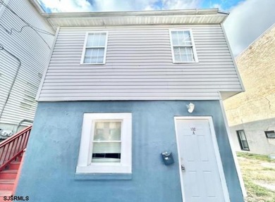 Beach Home For Sale in Atlantic City, New Jersey