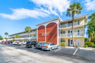Beach Condo For Sale in Lighthouse Point, Florida