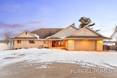 Beach Home For Sale in Muskegon, Michigan