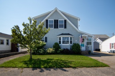 Beach Home For Sale in Seabrook, New Hampshire