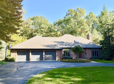 Beach Home Sale Pending in Norton Shores, Michigan