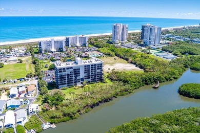 Beach Condo For Sale in Hutchinson Island, Florida