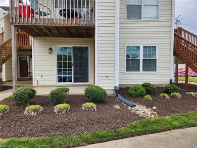 Beach Condo For Sale in Portsmouth, Virginia