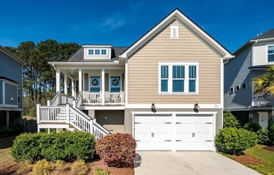 Beach Home For Sale in Charleston, South Carolina