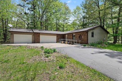 Beach Home For Sale in Standish, Michigan