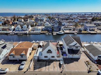 Beach Home For Sale in Toms River, New Jersey