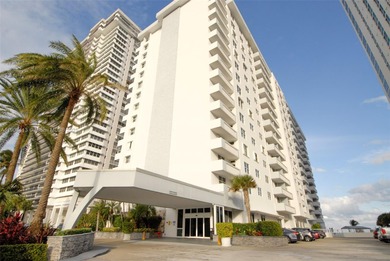 Beach Condo For Sale in Fort Lauderdale, Florida