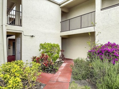 Beach Condo For Sale in West Palm Beach, Florida