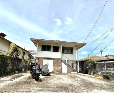 Beach Home For Sale in Honolulu, Hawaii