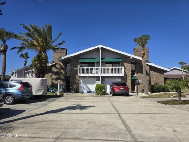 Beach Home For Sale in New Smyrna Beach, Florida