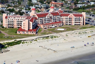 Beach Condo For Sale in Lido Beach, New York