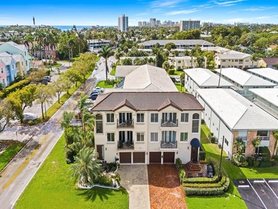 Beach Townhome/Townhouse Active Under Contract in Lighthouse Point, Florida