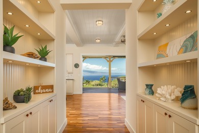 Beach Home For Sale in Lahaina, Hawaii