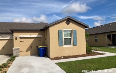 Beach Townhome/Townhouse Sale Pending in Fort Pierce, Florida