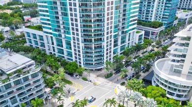 Beach Condo For Sale in Miami, Florida