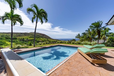 Beach Home For Sale in Lahaina, Hawaii