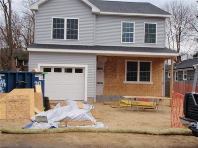 Beach Home For Sale in East Providence, Rhode Island