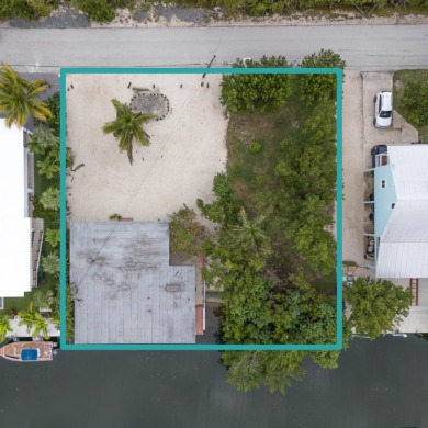 Beach Lot For Sale in Plantation Key, Florida